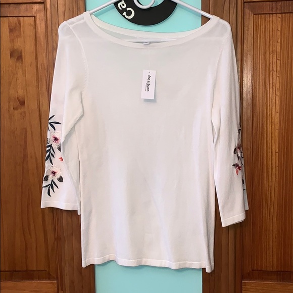 Roz & Ali Tops - NWT Dressbarn sweater!